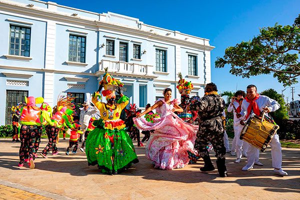 Colombian festivals and fairs: because whoever lives it is who enjoys it!